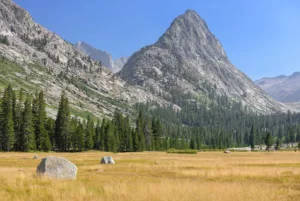 Trans-Sierra Trail to Mt. Whitney - Day 3 - Traverse toward Cloud Canyon and Whaleback